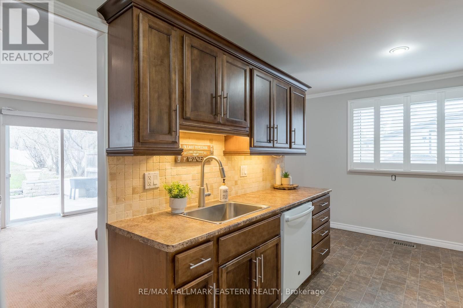 584 Paterson Street, Peterborough, Ontario  K9J 4R2 - Photo 9 - X13032784