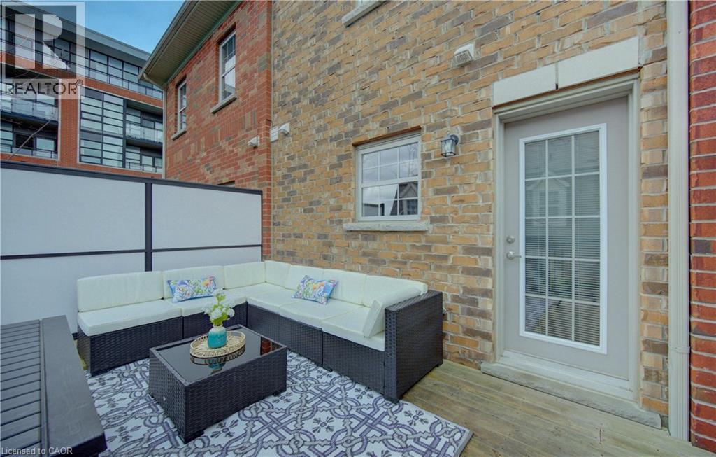 4 Whitehaven Lane, Kitchener, Ontario  N2H 0B3 - Photo 34 - 40820582