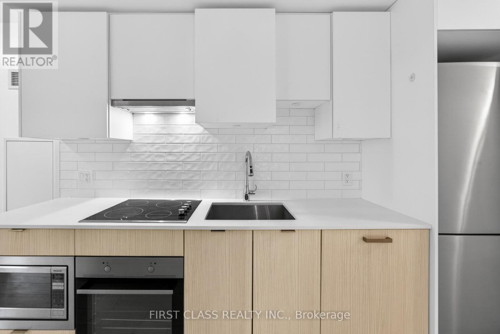 1615 - 195 Redpath Avenue, Toronto, Ontario  M4P 0E4 - Photo 9 - C12781434