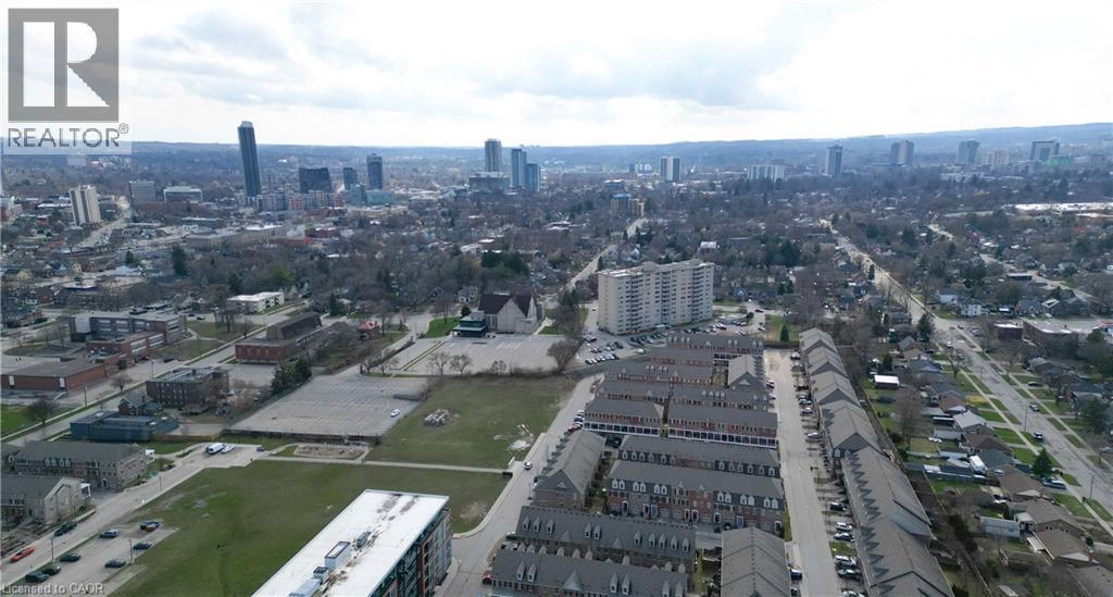 4 Whitehaven Lane, Kitchener, Ontario  N2H 0B3 - Photo 46 - 40820582