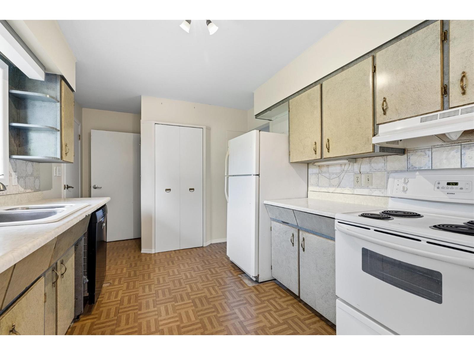 44366 Keith Wilson Road, Sardis South, Chilliwack, British Columbia  V2R 4B6 - Photo 11 - R3114738