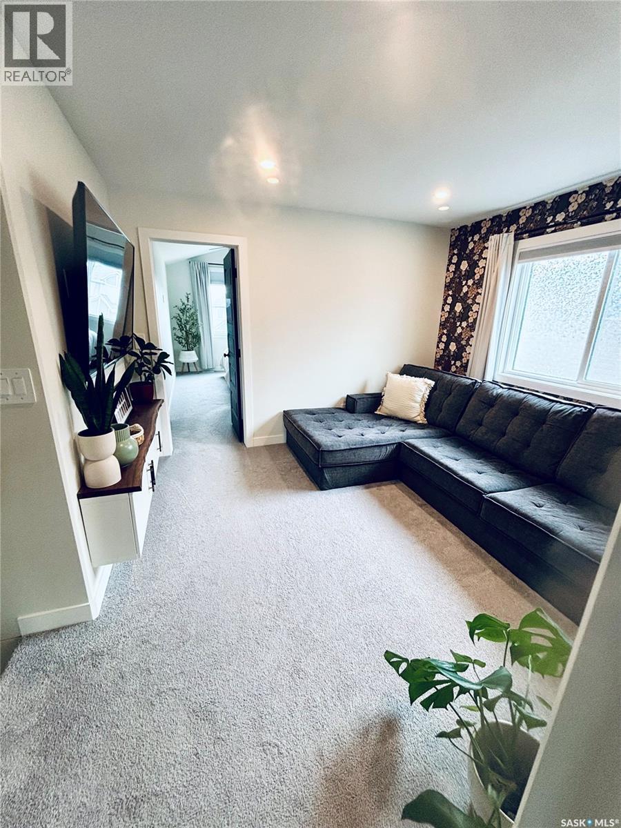 328 Barrett Street, Saskatoon, Saskatchewan  S7W 1C7 - Photo 16 - SK033612