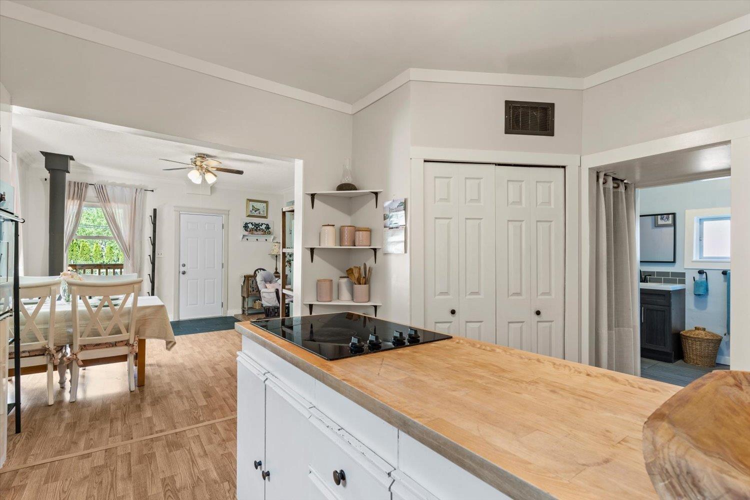 2122 Ashton Road, Agassiz, Agassiz, British Columbia  V0M 1A1 - Photo 13 - R3114670