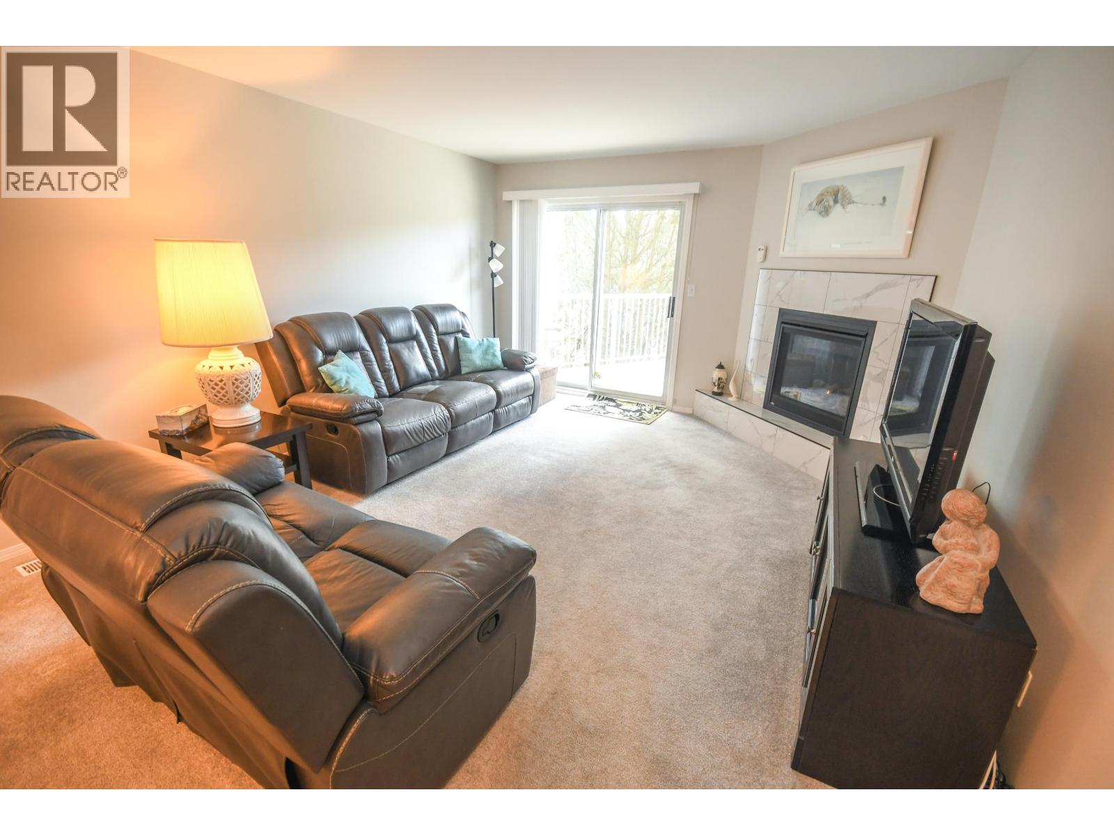 105 7255 Southridge Avenue, Prince George, British Columbia  V2N 4Z3 - Photo 4 - R3093552