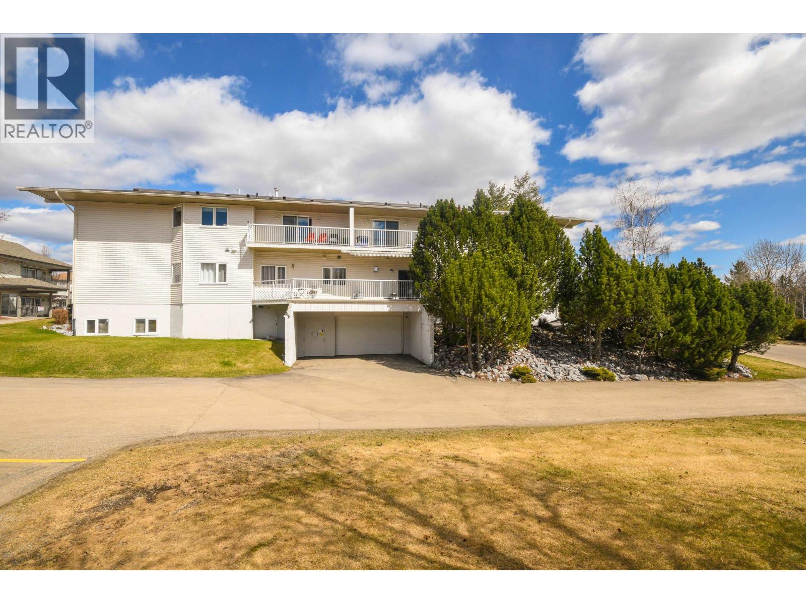 105 7255 Southridge Avenue, Prince George, British Columbia  V2N 4Z3 - Photo 2 - R3093552