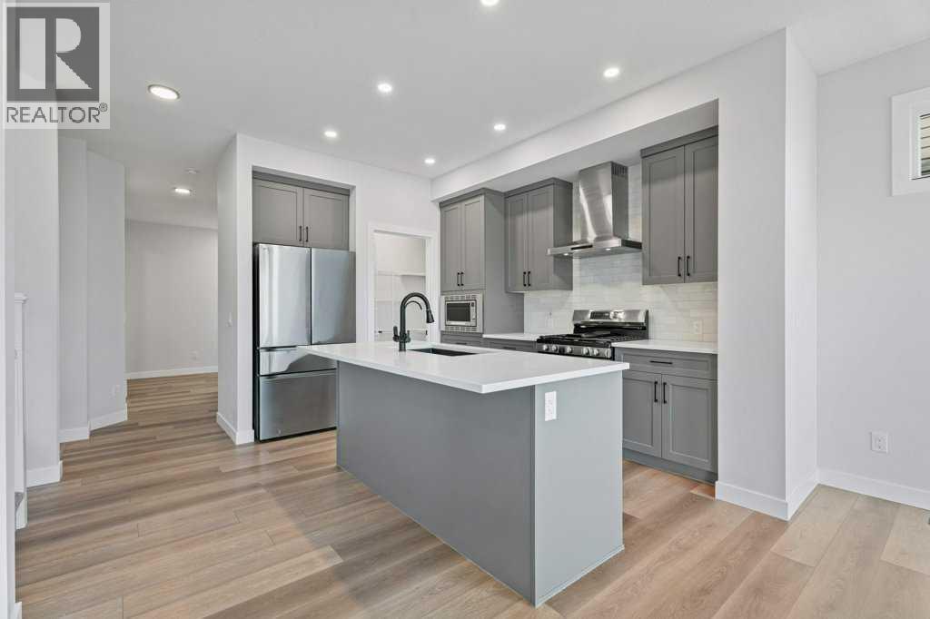 71 Ranchers View, Okotoks, Alberta  T1S 5R6 - Photo 9 - A2285159