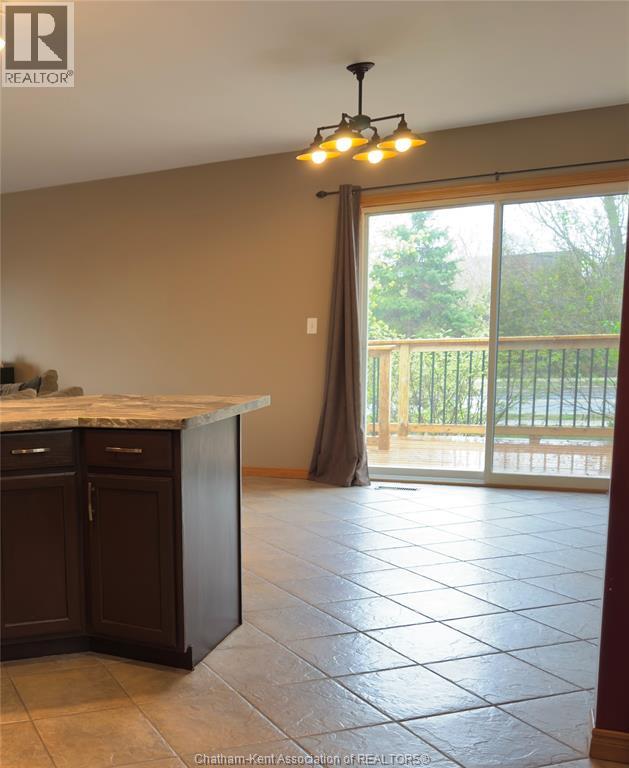 6201 Main Street, Comber, Ontario  N0P 1J0 - Photo 16 - 26008958