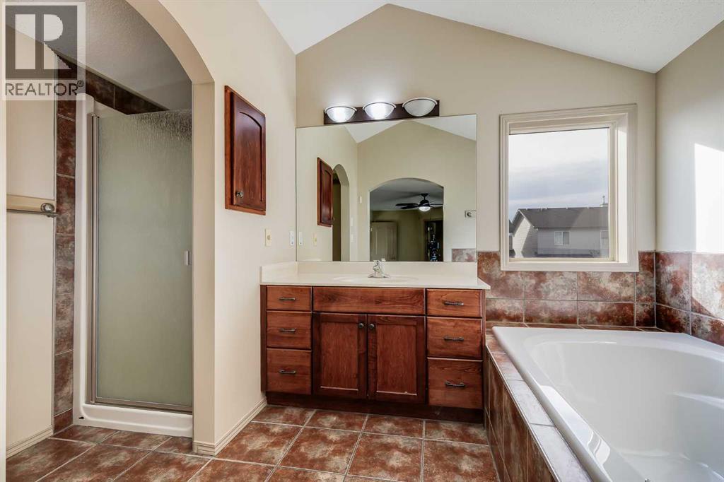 35 New Brighton Manor SE, Calgary, Alberta  T2Z 4G8 - Photo 21 - A2294620