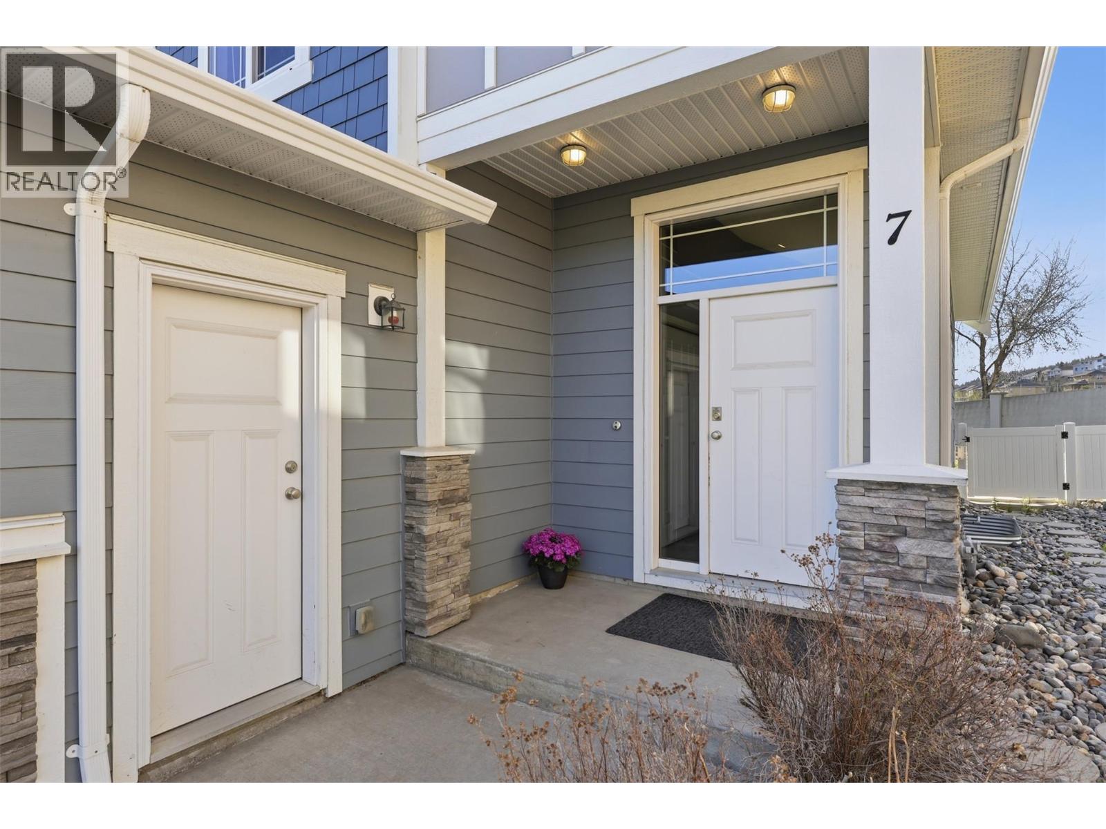 1250 Aberdeen Drive Unit# 7, Kamloops, British Columbia  V1S 0C1 - Photo 3 - 10383429