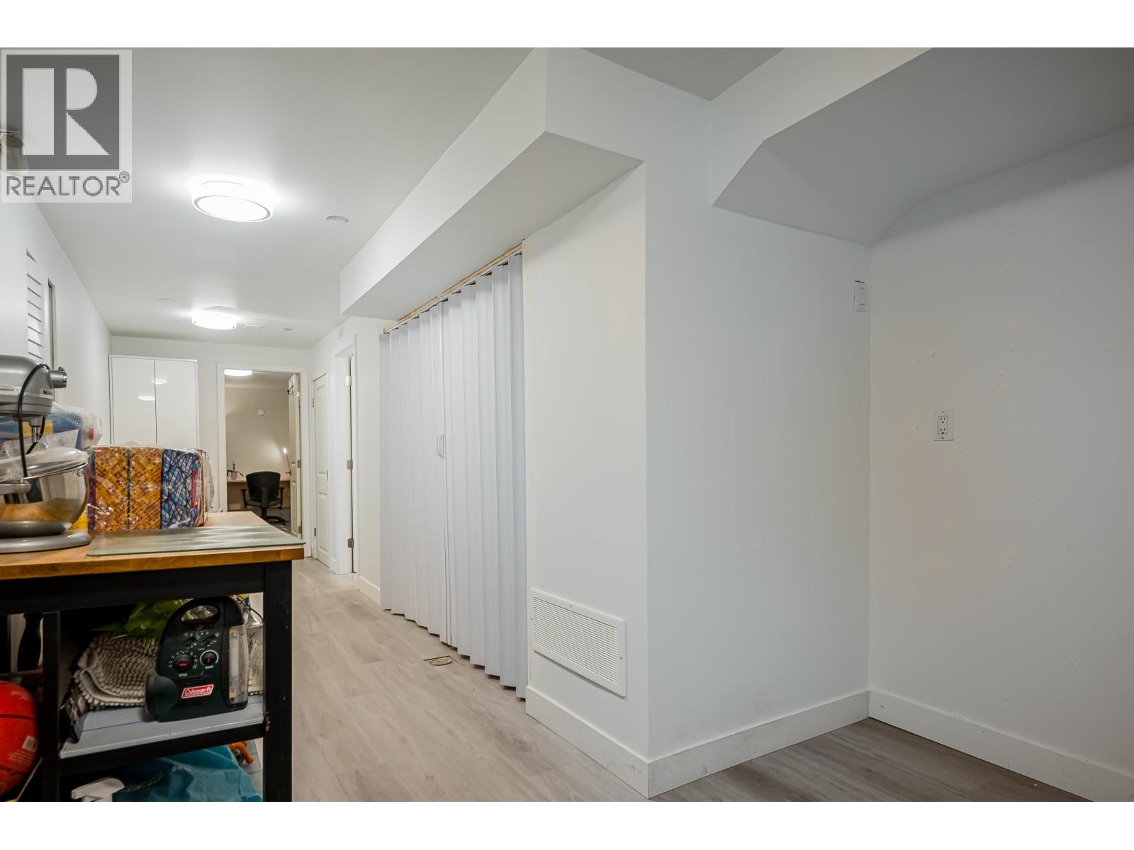 4814 Fernglen Drive, Burnaby, British Columbia  V5G 3V7 - Photo 20 - R3114404