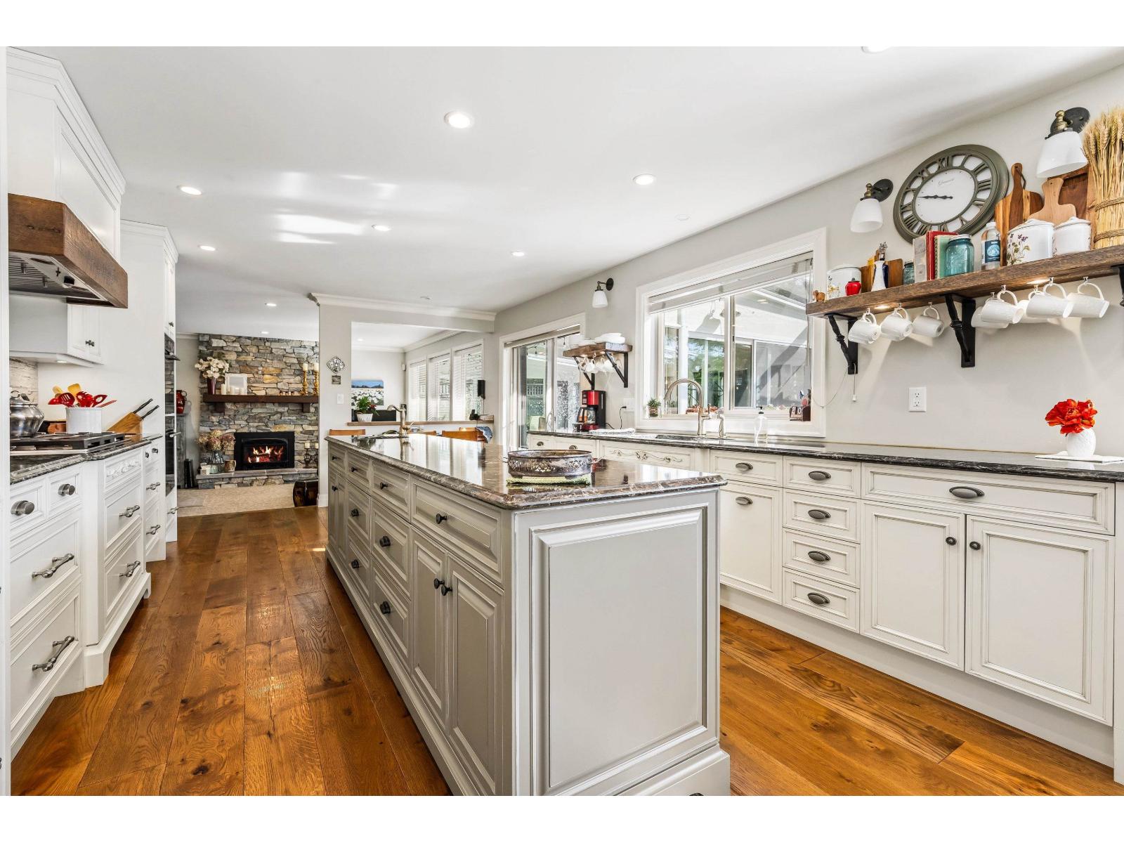 2482 Sunnyside View, Abbotsford, British Columbia  V2T 4K7 - Photo 10 - R3114159