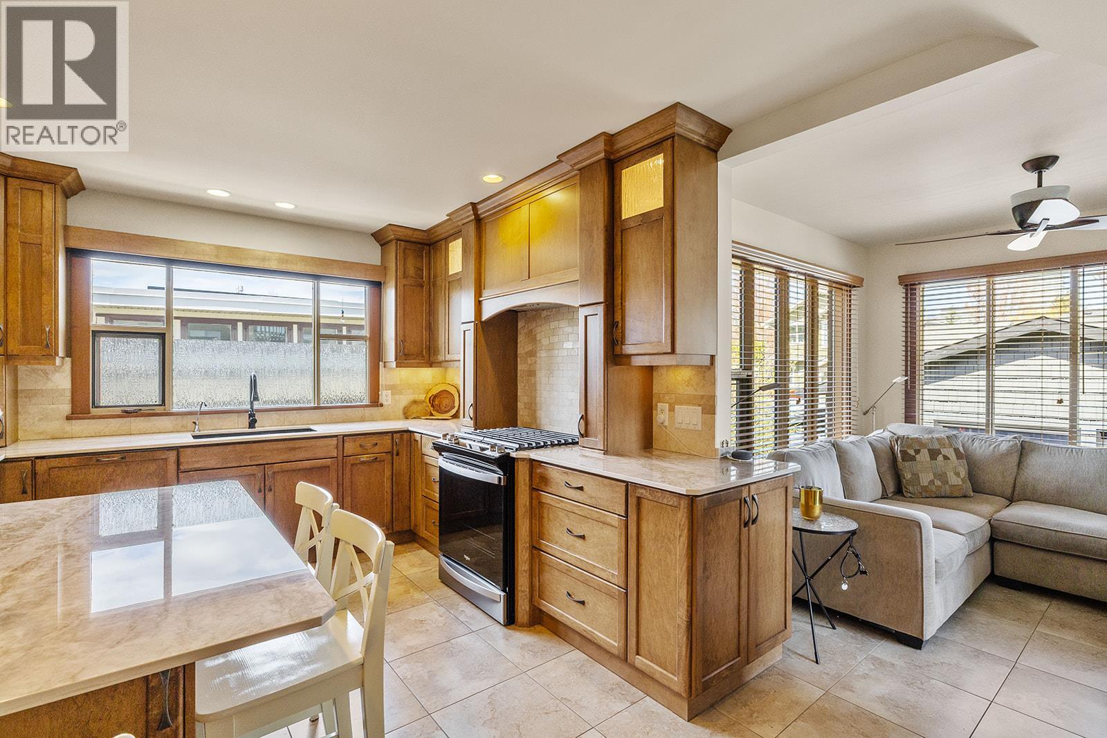 354 Burne Avenue, Kelowna, British Columbia  V1Y 5P1 - Photo 12 - 10383755