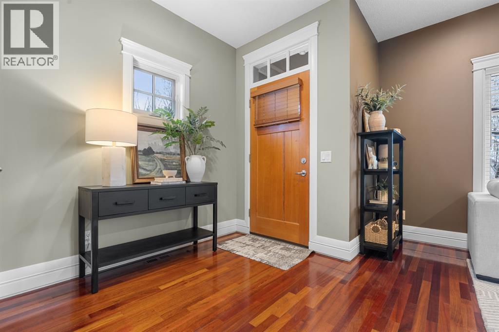 1937 26a Street SW, Calgary, Alberta  T3E 2B8 - Photo 2 - A2302292