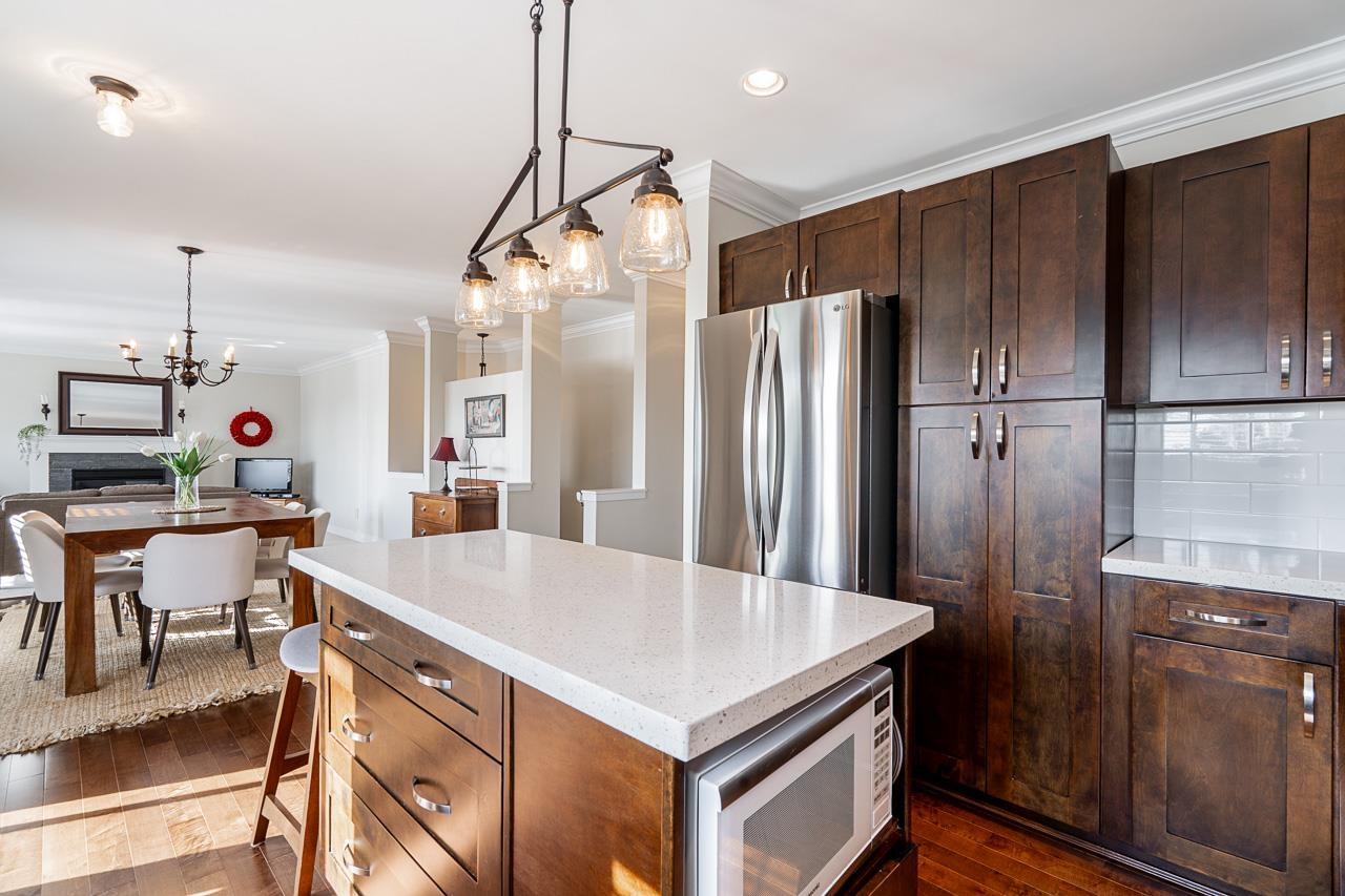 6031 189a Street, Surrey, British Columbia  V3S 8A3 - Photo 6 - R3114463