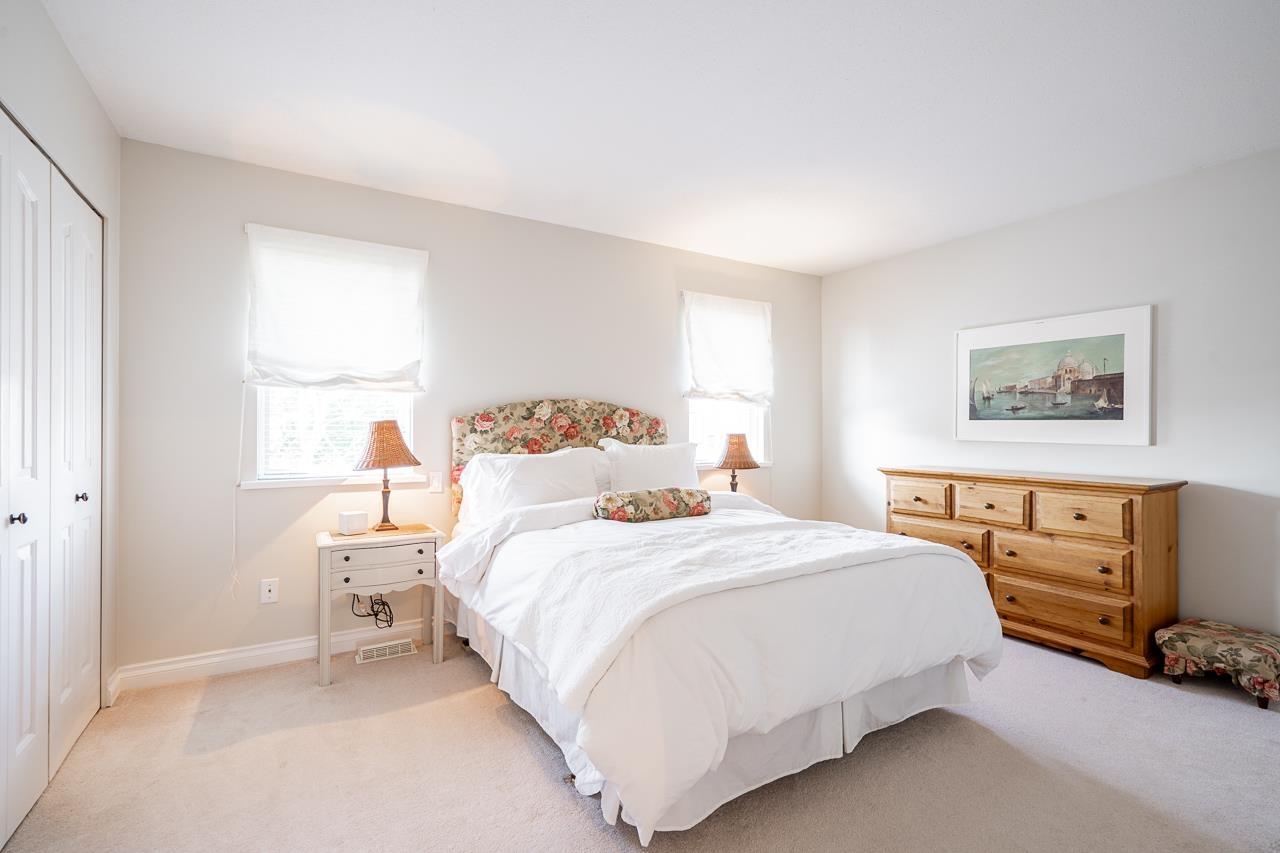 6031 189a Street, Surrey, British Columbia  V3S 8A3 - Photo 11 - R3114463