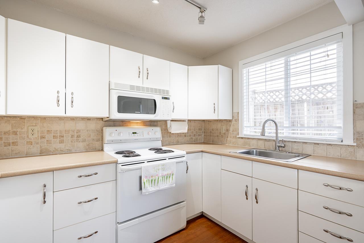 6031 189a Street, Surrey, British Columbia  V3S 8A3 - Photo 19 - R3114463