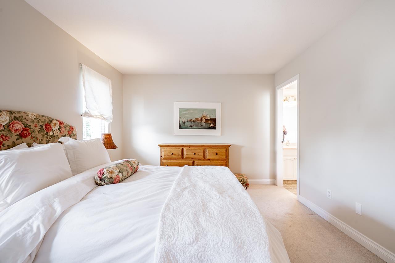 6031 189a Street, Surrey, British Columbia  V3S 8A3 - Photo 12 - R3114463