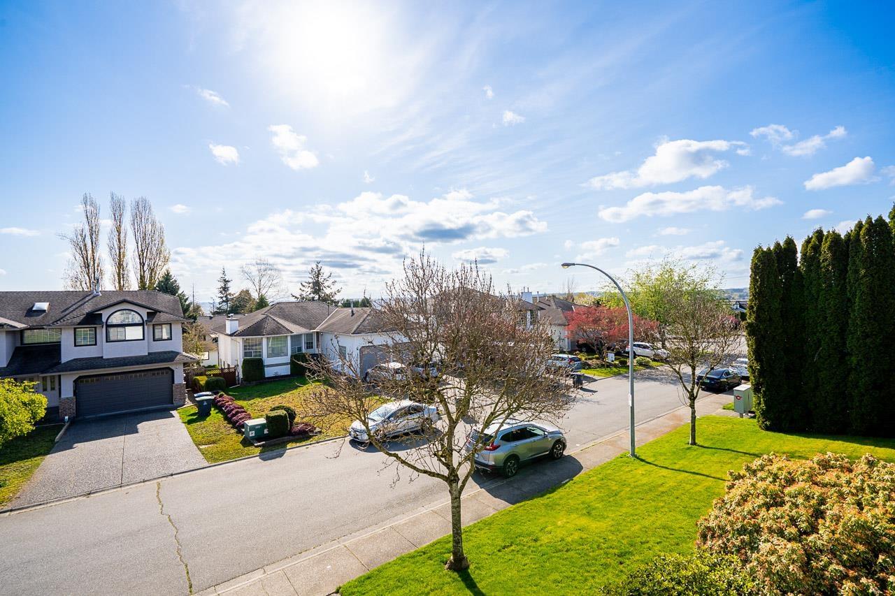 6031 189a Street, Surrey, British Columbia  V3S 8A3 - Photo 20 - R3114463