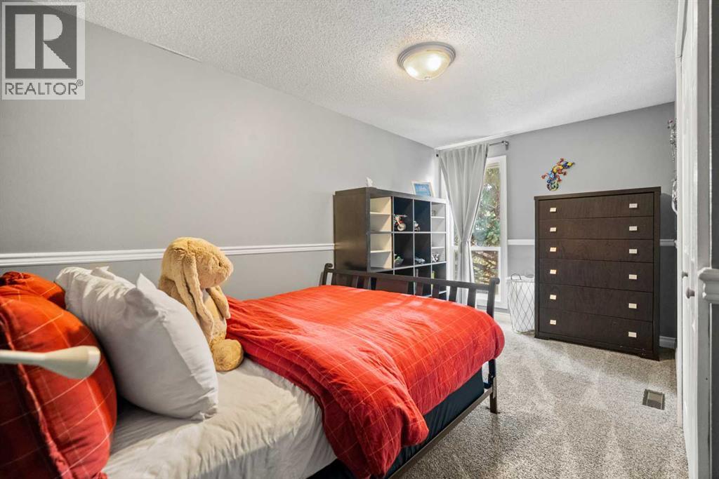 29, 1011 Canterbury Drive Sw, Calgary, Alberta  T2W 2S8 - Photo 29 - A2303647