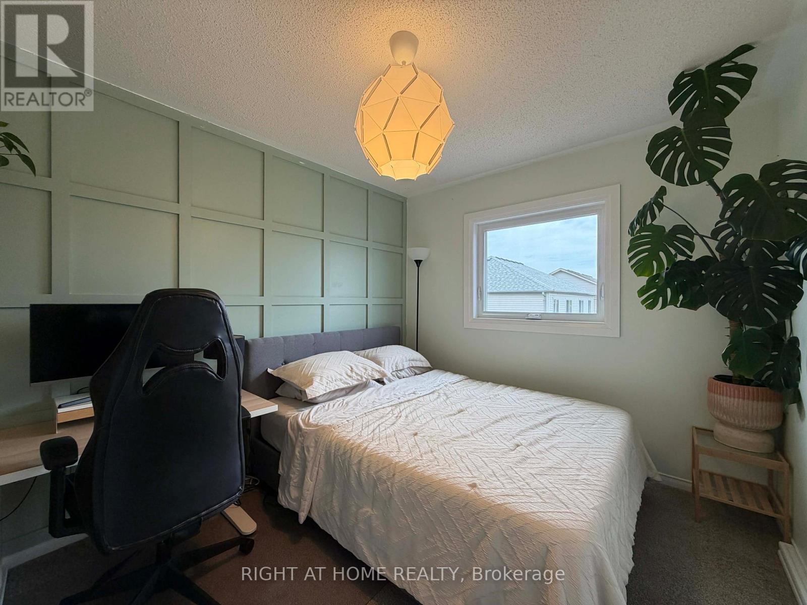 63 Candlebrook Drive S, Whitby, Ontario  L1R 2V6 - Photo 21 - E13032414