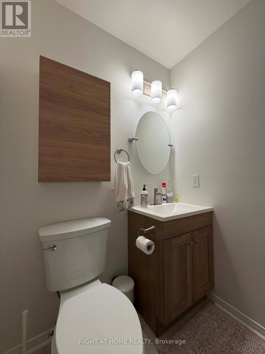 63 Candlebrook Drive S, Whitby, Ontario  L1R 2V6 - Photo 25 - E13032414