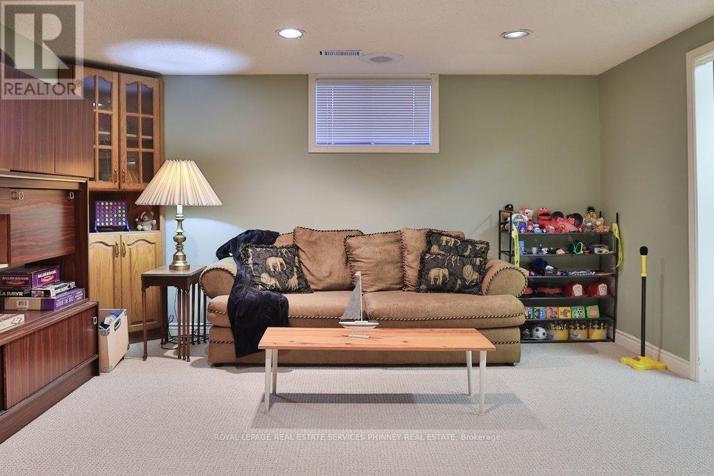 1244 Woodland Avenue, Mississauga, Ontario  L5G 2X9 - Photo 33 - W12820926