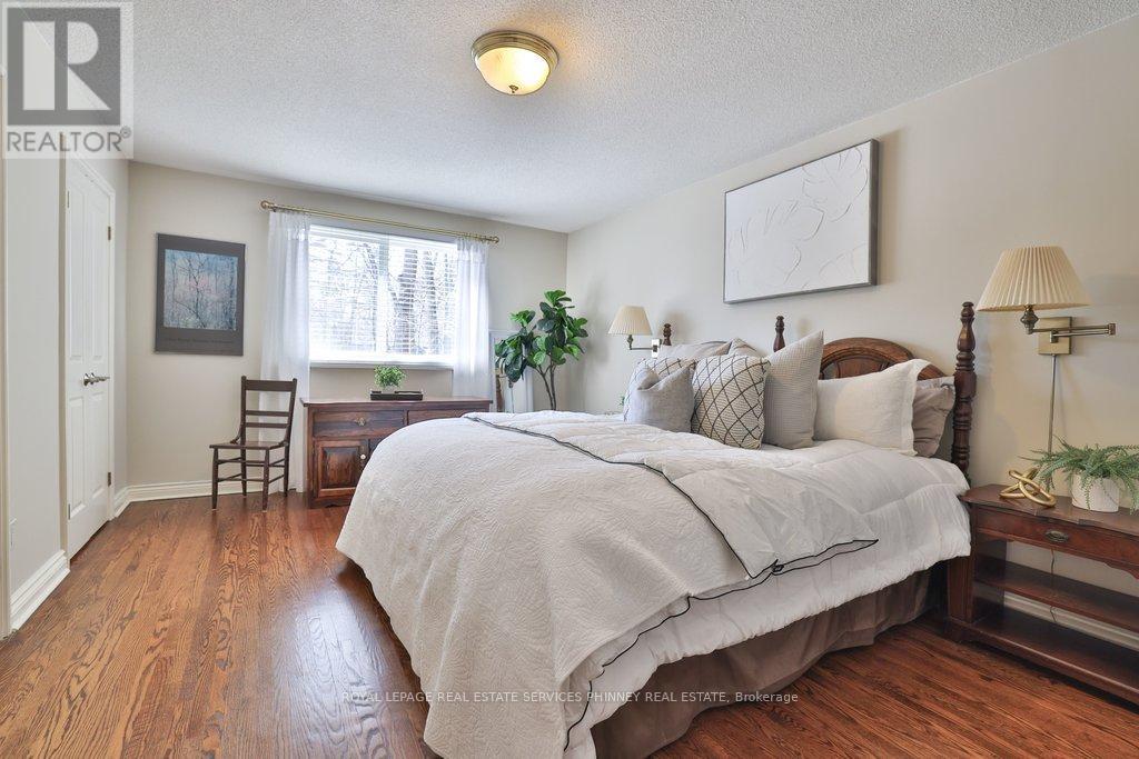 1244 Woodland Avenue, Mississauga, Ontario  L5G 2X9 - Photo 18 - W12820926