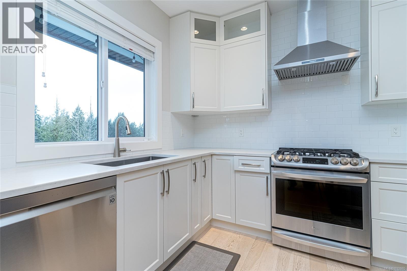 B 759 Cuaulta Cres, Colwood, British Columbia  V9C 3H2 - Photo 13 - 1032865