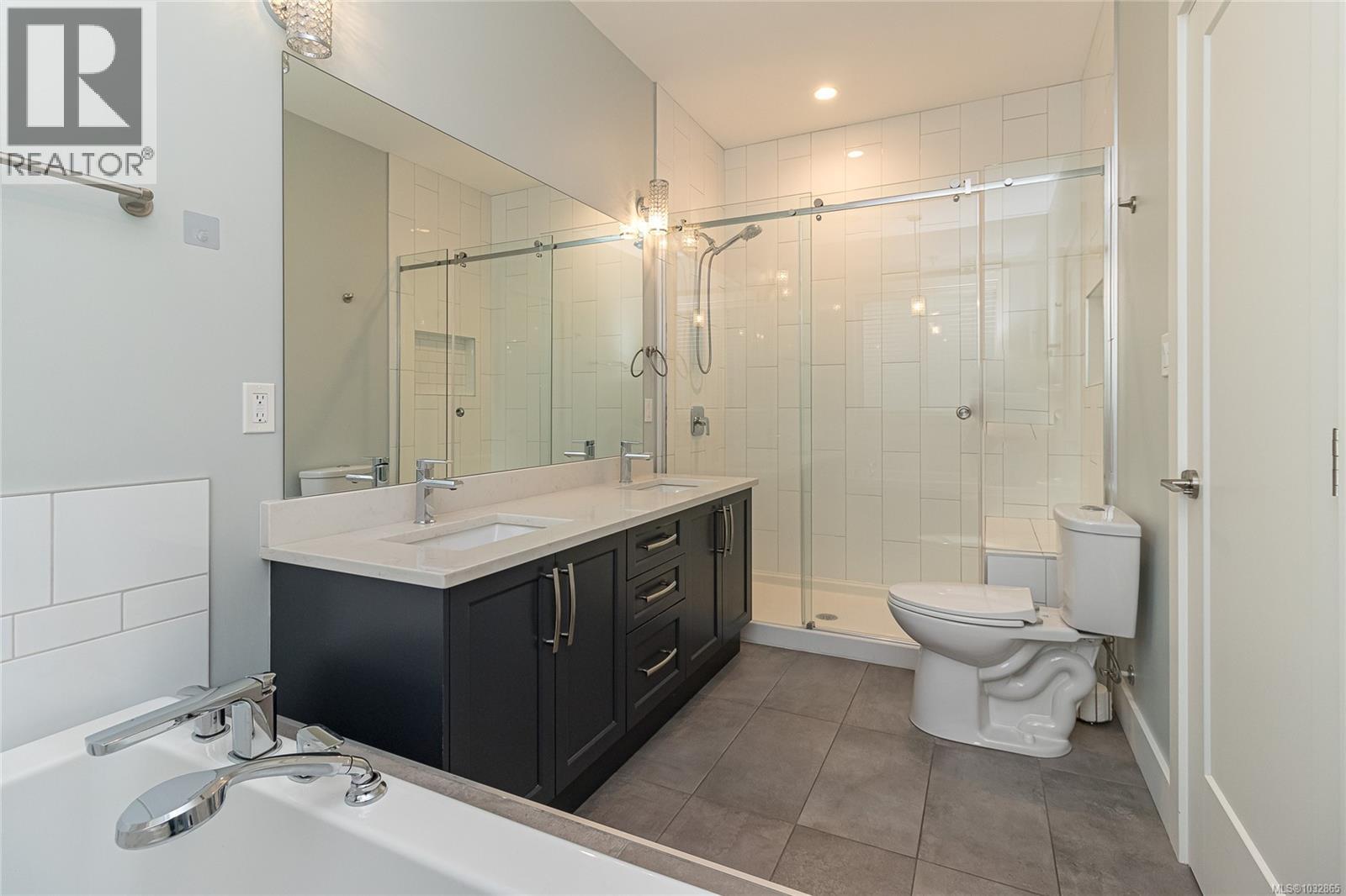 B 759 Cuaulta Cres, Colwood, British Columbia  V9C 3H2 - Photo 20 - 1032865