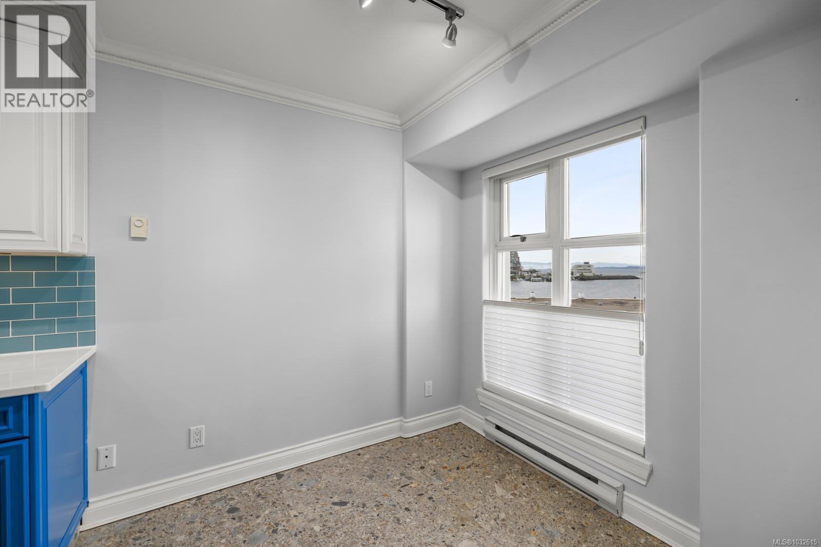 306 75 Songhees Rd, Victoria, British Columbia  V9A 7M5 - Photo 15 - 1032615