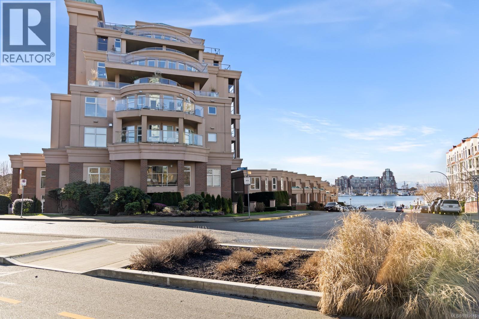 306 75 Songhees Rd, Victoria, British Columbia  V9A 7M5 - Photo 32 - 1032615