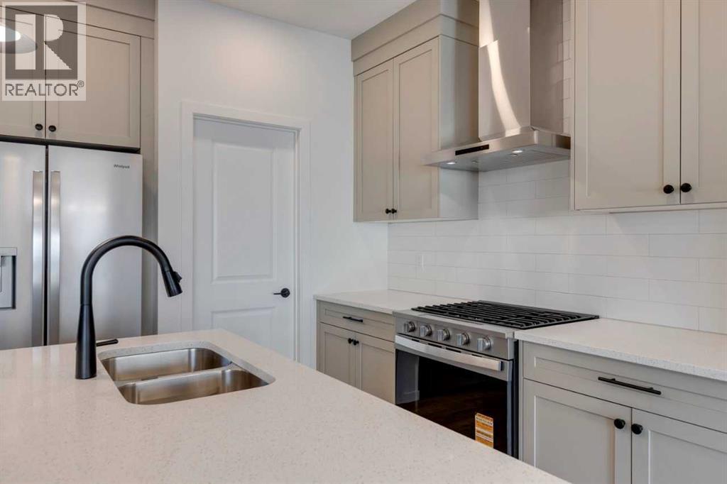 1419 Bayview Crescent SW, Airdrie, Alberta  T4B 3N6 - Photo 20 - A2270739