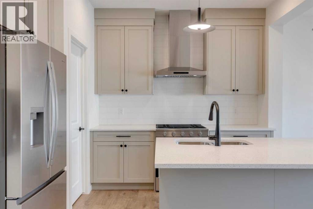 1419 Bayview Crescent SW, Airdrie, Alberta  T4B 3N6 - Photo 21 - A2270739