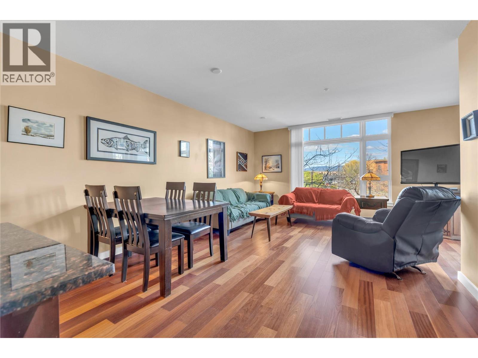 3301 Skaha Lake Road Unit# 201, Penticton, British Columbia  V2A 6G6 - Photo 9 - 10382146