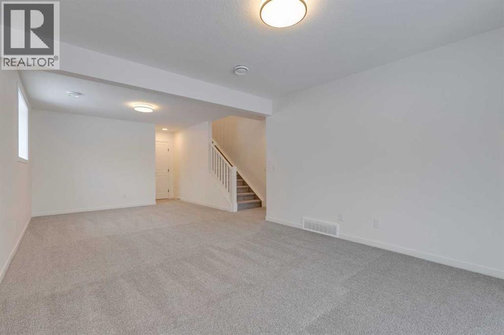 1402 Bayview Crescent SW, Airdrie, Alberta  T4B 5N9 - Photo 34 - A2275452