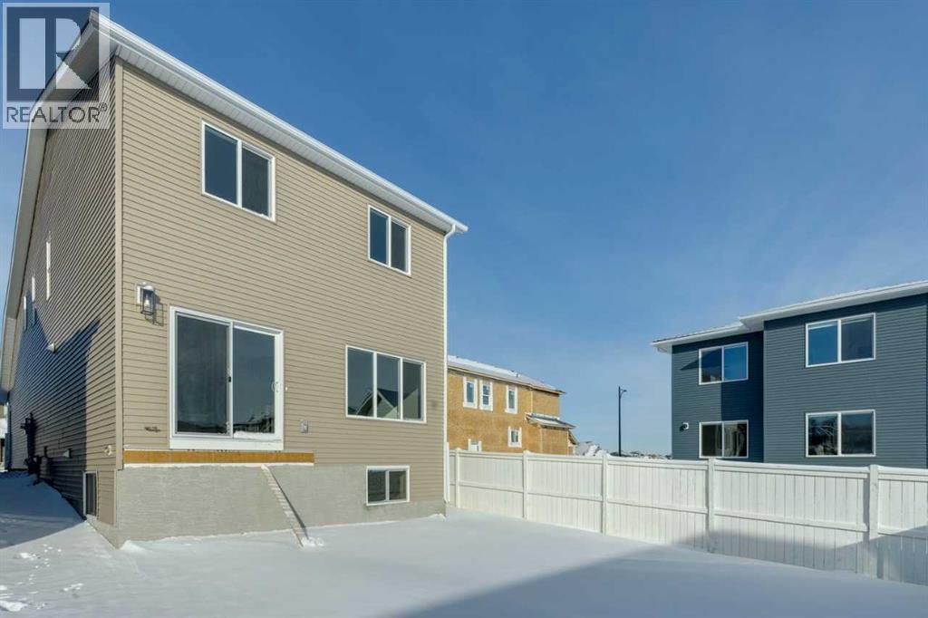 1358 Bayview Crescent SW, Airdrie, Alberta  T4B 5P1 - Photo 39 - A2287892