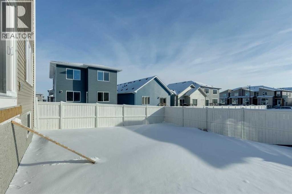 1358 Bayview Crescent SW, Airdrie, Alberta  T4B 5P1 - Photo 38 - A2287892