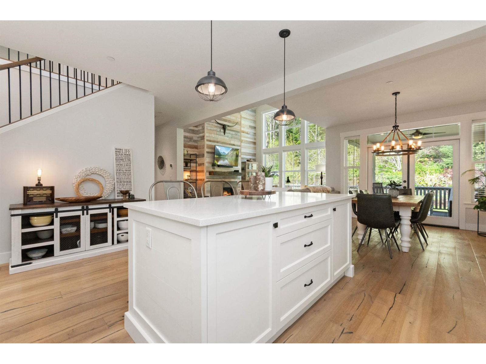 43359 Old Orchard Lane, Cultus Lake South, Lindell Beach, British Columbia  V2R 0Z4 - Photo 9 - R3114554