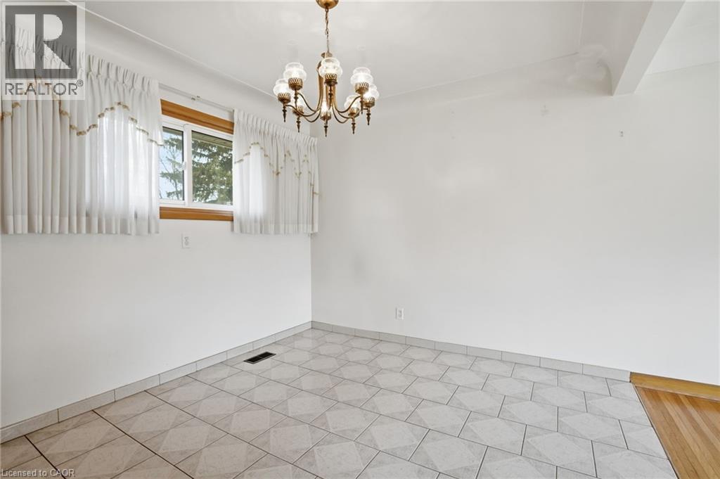 347 Hixon Road, Hamilton, Ontario  L8K 2C8 - Photo 11 - 40823220