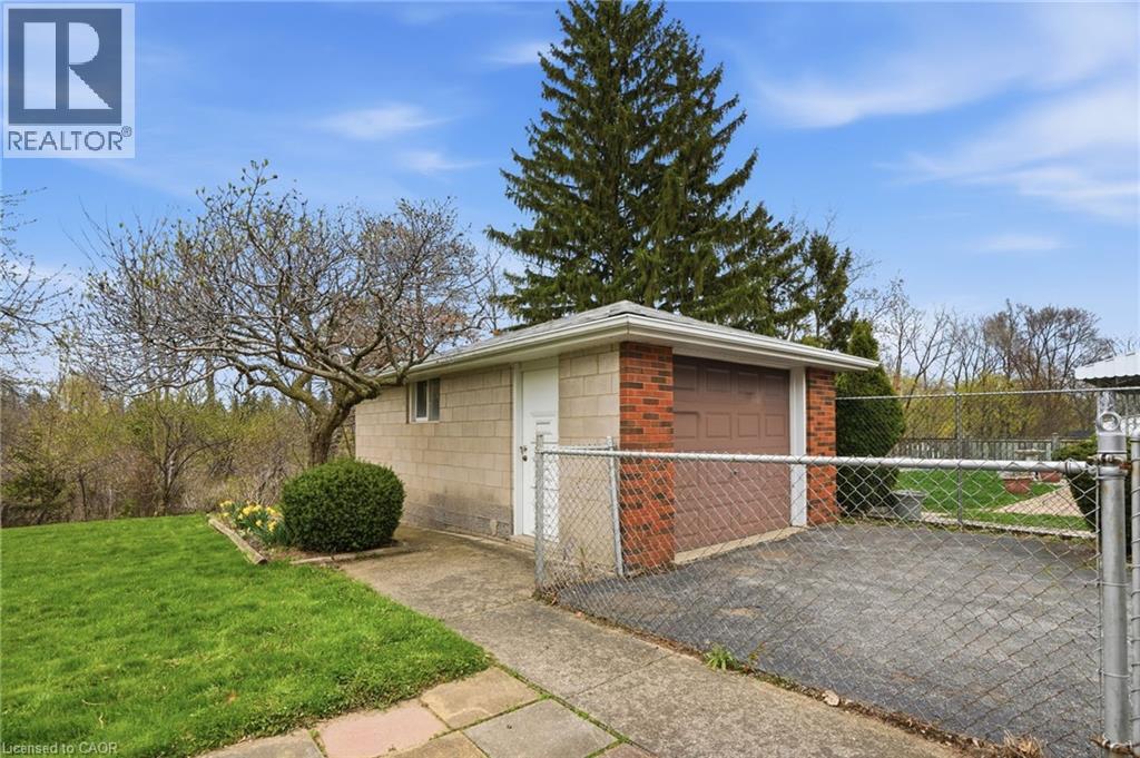 347 Hixon Road, Hamilton, Ontario  L8K 2C8 - Photo 39 - 40823220