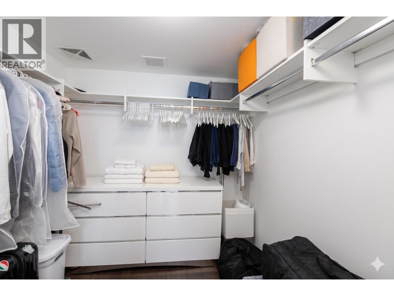 904 1561 W 57th Avenue, Vancouver, British Columbia  V6P 0H5 - Photo 11 - R3114431