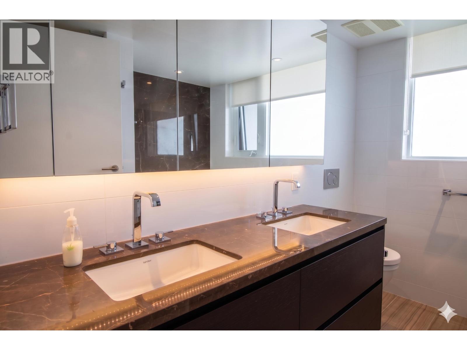 904 1561 W 57th Avenue, Vancouver, British Columbia  V6P 0H5 - Photo 14 - R3114431