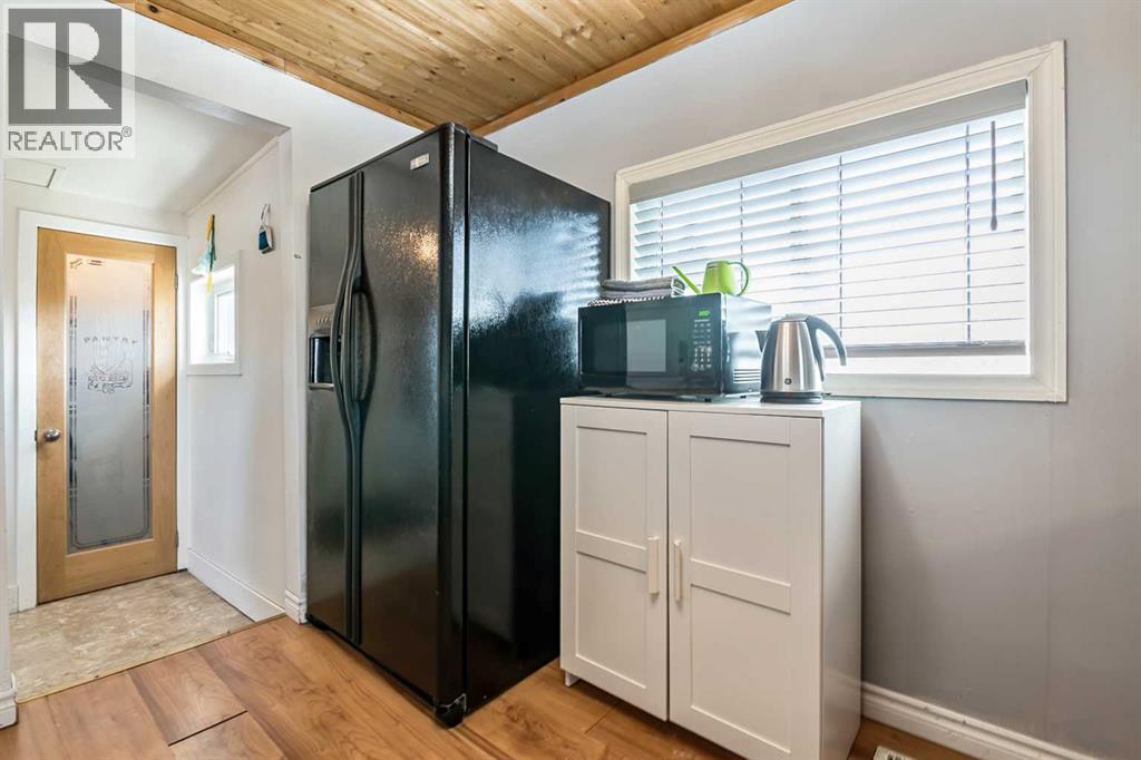 121 2 Avenue Sw, Diamond Valley, Alberta  T0L 0H0 - Photo 13 - A2302186