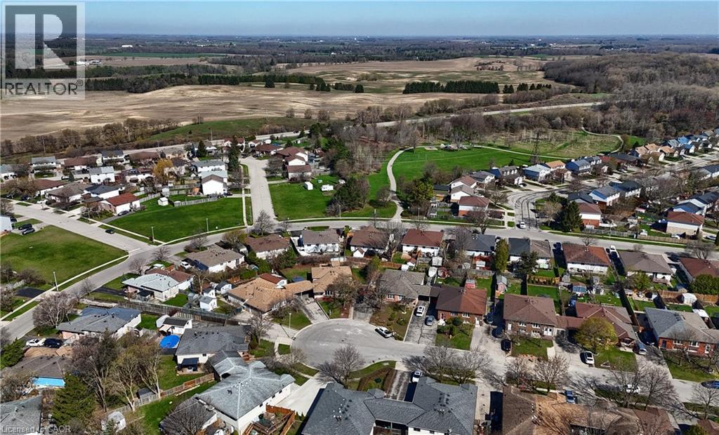 41 Nora Court, Cambridge, Ontario  N3C 3N1 - Photo 3 - 40815934