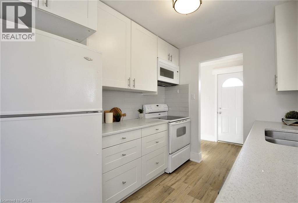 41 Nora Court, Cambridge, Ontario  N3C 3N1 - Photo 7 - 40815934