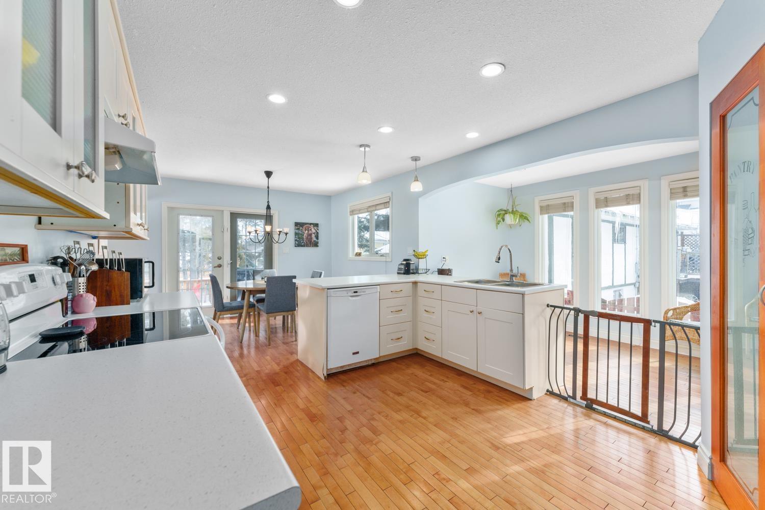 218 Pine Av, Cold Lake, Alberta  T9M 1E5 - Photo 10 - E4483595