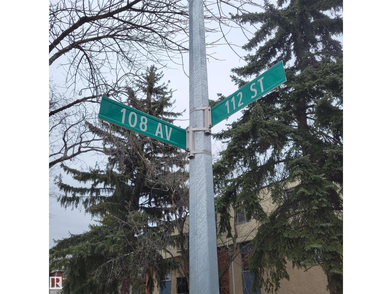 10802 112 St Nw, Edmonton, Alberta  T5H 3H3 - Photo 2 - E4483597