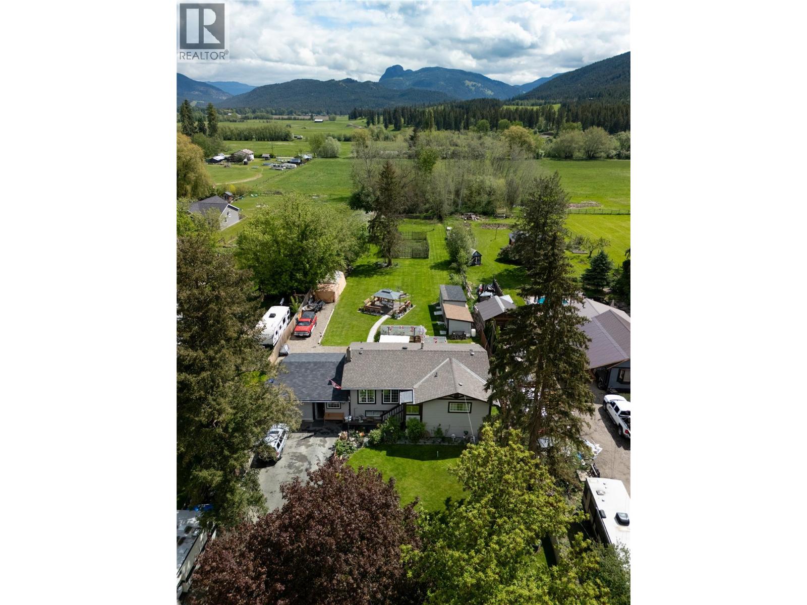 170 Whitevale Road, Lumby, British Columbia  V0E 2G7 - Photo 45 - 10384535