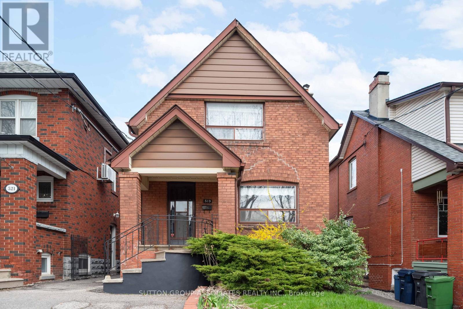 519 Rushton Road, Toronto, Ontario  M6C 2Y6 - Photo 1 - C13032788