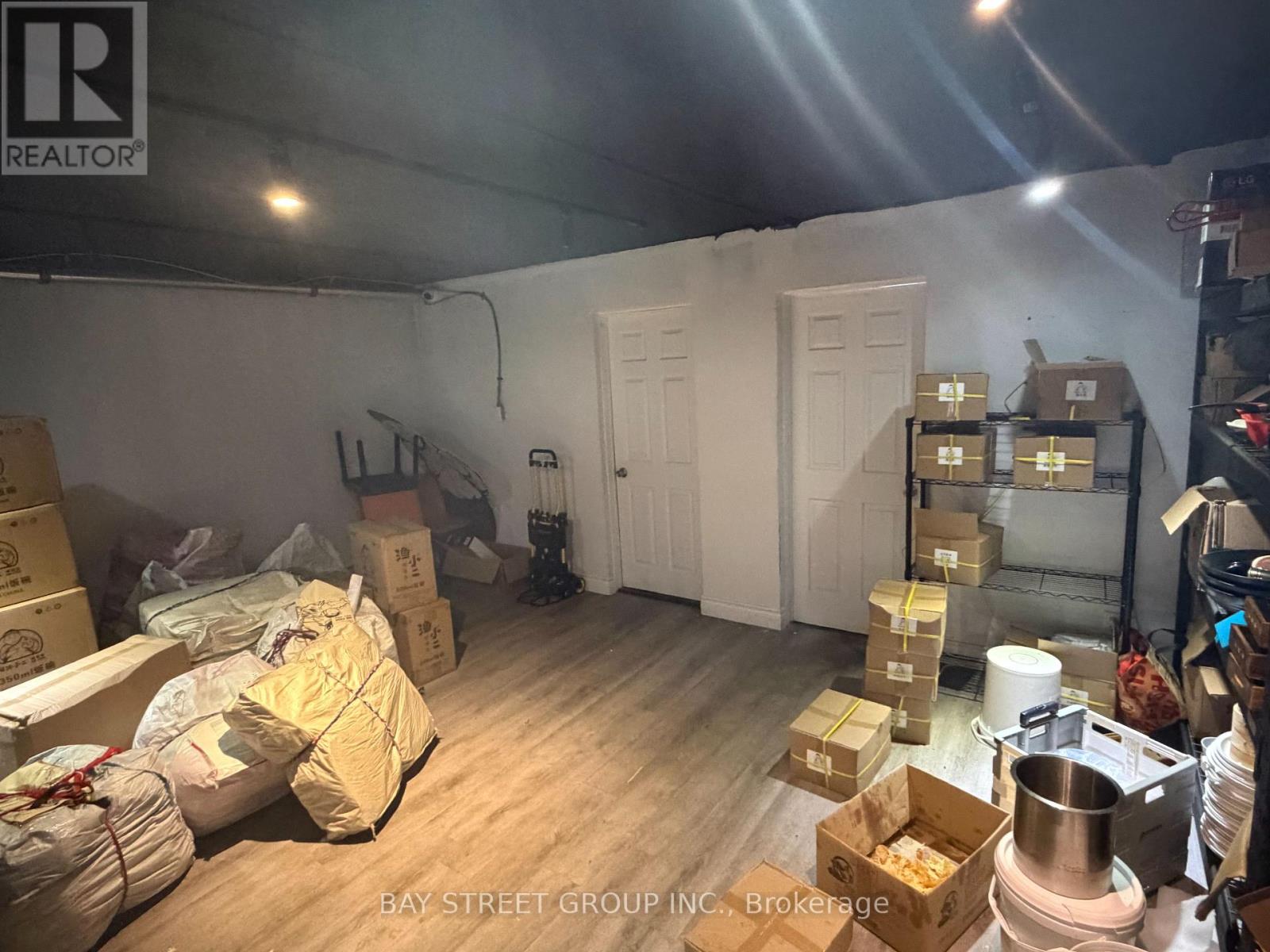 5321 Yonge Street, Toronto, Ontario  M2N 5R4 - Photo 12 - C13032792